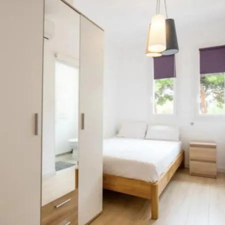 Le Madrid Avec Balcon Proche Croisette, Plages Et Palais Des Festivals * Cannes